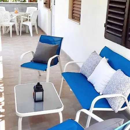Apartman Mara Rogoznica