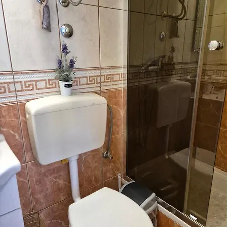 Apartment Mara Rogoznica