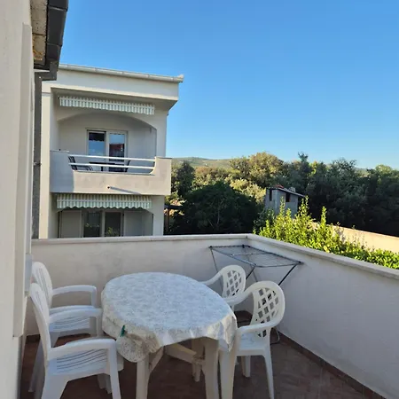Apartman Mara Rogoznica
