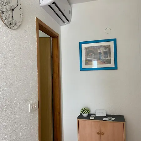 Mara Rogoznica * Rogoznica (Sibenik-Knin)