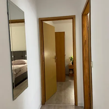 Mara Rogoznica Apartment *