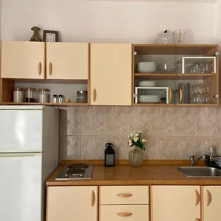 Mara Rogoznica