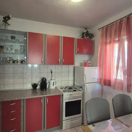 Mara * Rogoznica