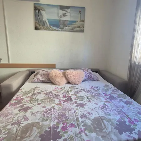 Apartman Mara *