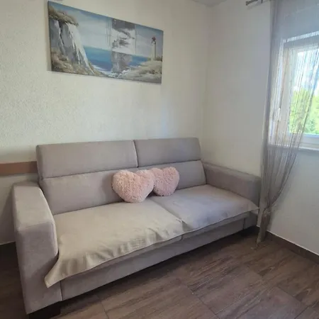 Mara Apartman