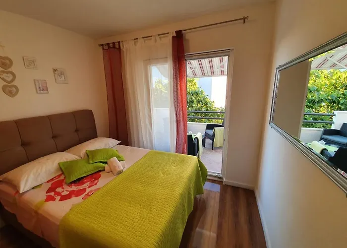 Mara Daire Rogoznica (Sibenik-Knin)